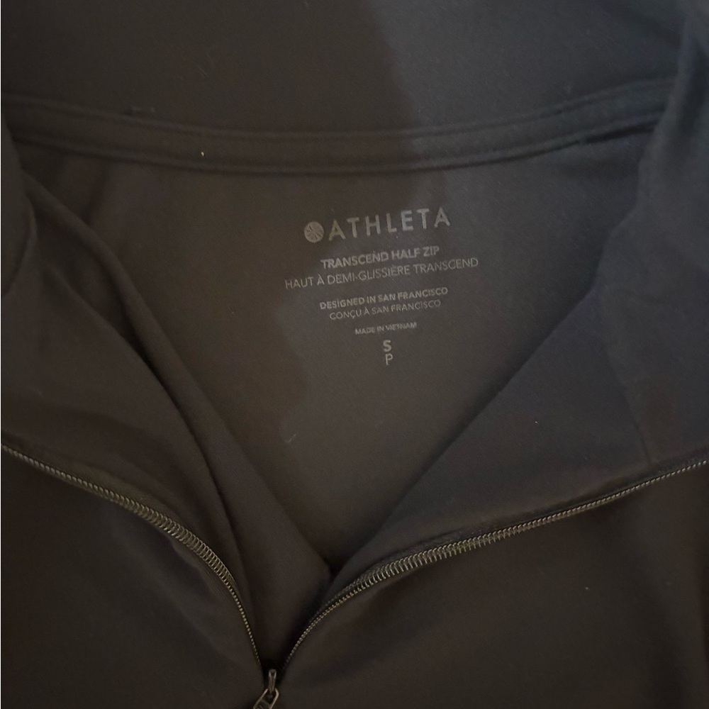 Athleta Black Fitted Cinched Cropped Quarter-zip - Picture 2 of 3